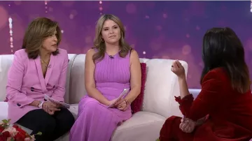 Vestido Midi Lela Rose Knit Fit & Flare usado por Jenna Bush Hager como se ve en Today with Hoda & Jenna el 16 de marzo de 2023