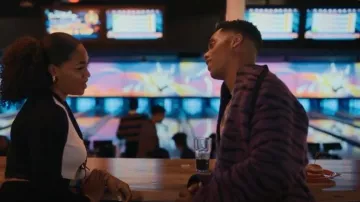 Chaqueta peluda de agujas usada por Will Smith (Jabari Banks) como se ve en Bel-Air (S02E04)