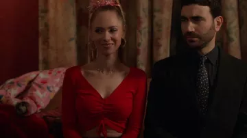 Alex Mika Jewelry Dan­gling Name Neck­lace worn by Keeley Jones (Juno Temple) as seen in Ted Lasso (S02E04)