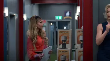 Staud Blos­som Top worn by Keeley Jones (Juno Temple) as seen in Ted Lasso (S02E05)