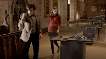 Converse Chuck Taylor All Stars High Tops In Navy worn by Amy Pond (Karen Gillan) as seen in Doctor Who (S05E04)