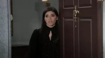 Toccin Dorothy Vestido usado por Brook Lynn Quartermaine (Amanda Setton) visto en el Hospital General en marzo de 2023