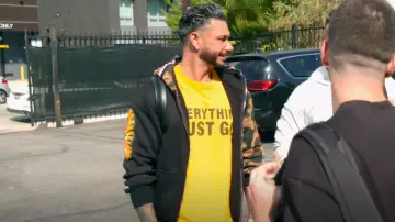 Kedigiac Shark Jaw Camo Hoodie porté par DJ Pauly D comme vu dans Jersey Shore: Family Vacation (S06E10)