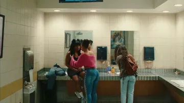 Nasty Gal Side Story Lace-Up Jeans worn by Marissa (Chloe Bailey) as seen in Swarm (S01E01)