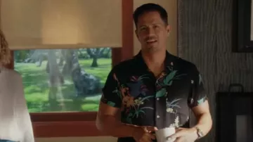 Genterie Bon Shirt Beer Garden Black worn by Thomas Magnum (Jay Hernandez) as seen in Magnum P.I. (S05E06)