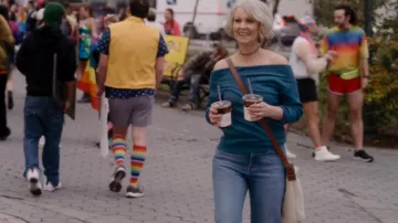 Levi's 501 Original Cropped Jeans worn by Miranda Hobbes (Cynthia Nixon) as seen in And Just Like That… (S01E08)