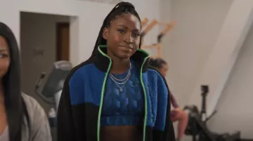 New Balance Fleece Full Zip usado por Coco Gauff como se ve en All American: Homecoming (S02E14)