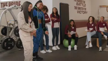 New Balance High Rise Printed Pocket Tigh usado por Coco Gauff como se ve en All American: Homecoming (S02E14)