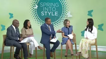 Draper James Robe à pois mixtes portée par Dylan Dreyer comme vu dans Today on March 21, 2023
