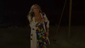 Sac à paillettes Fendi Baguette porté par Carrie Bradshaw (Sarah Jessica Parker) comme on le voit dans And Just Like That... (S01E03)