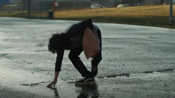 Vans Sk8 High Sneakers usadas por Jordan Kent (Alexander Garfin) como se ve en Superman & Lois (S03E02)