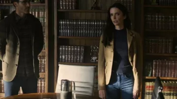 Rag & Bone Slade Blazer porté par Lois Lane (Bitsie Tulloch) vu dans Superman & Lois (S03E02)