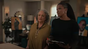 CFCL Stratum Striped Three Quarter Sleeve Top worn by Vivian Banks (Cassandra Freeman) as seen in Bel-Air (S02E05)