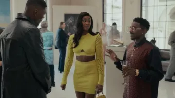 Herve Leger Variegated Rib Midi Pencil Skirt worn by Hilary Banks (Coco Jones) as seen in Bel-Air (S02E05)