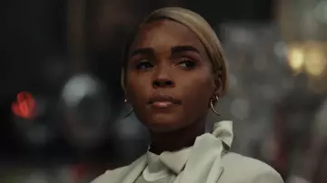 Shaun Leane Hook Golden earrings worn by Andi Brand (Janelle Monáe) in Glass Onion: A Knives Out Mystery