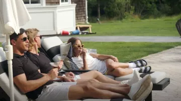 Sandalia Birkenstock Arizona Eva usada por Amanda Batula vista en Summer House (S07E04)