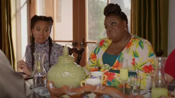 Bar III Trendy Plus Size Tropical Print Tie Front Top worn by Nicky (Nicole Byer) as seen in Grand Crew (S02E04)