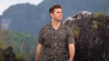 Chemise florale Rag & Bone Avery Army portée par Zach Shallcross comme on le voit dans The Bachelor (S27E10)