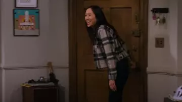 Rails Stef­fi Plaid Truck­er Jack­et worn by Ellen (Tien Tran) as seen in How I Met Your Father (S02E10)