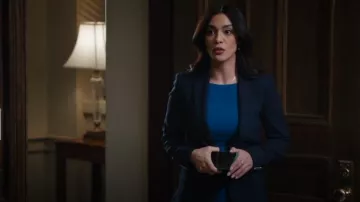 Balmain Button-Front Blazer usado por ADA Samantha Maroun (Odelya Halevi) como se ve en Law & Order (S22E16)