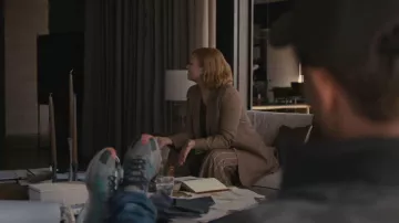 Gucci Gray Run Sneakers worn by Kendall Roy (Jeremy Strong) as seen in Succession (S04E01)