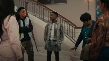 Bode Multicolor Kolkata Stripe Rugby Shorts usados por Carlton Banks (Olly Sholotan) como se ve en Bel-Air (S02E06)