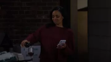 BP. Cozy Rib Oversize Pajama Top worn by Randi (Kyla Pratt) as seen in Call Me Kat (S03E19)