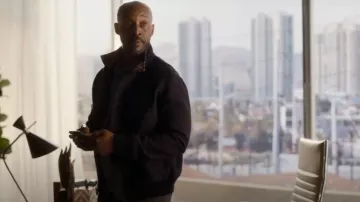 Rodd & Gunn Cambrian Bomber Jacket usada por Daniel Jordan (Rob Morgan) como se ve en CSI: Vegas (S02E17)