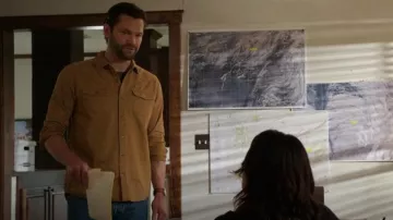 Ariat Men's Solid Tan Jurlington Retro Long Sleeve Snap Western Shirt worn by Cordell Walker (Jared Padalecki) as seen in Walker, Texas Ranger (S03E13)