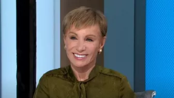 Chemisier Erdem Jacquard porté par Barbara Corcoran vu dans Good Morning America le 29 mars 2023