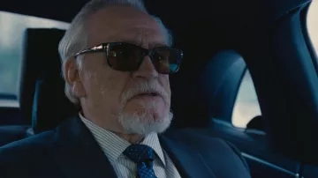 Gafas de sol Persol usadas por Logan Roy (Brian Cox) como se ve en Succession (S04E02)