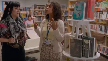 Paul & Joe Cot­ton Tiered Long Skirt worn by Wendy Yarmouth (Lyndie Greenwood) as seen in Shelved (S01E04)