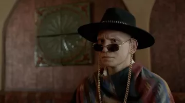 Lunettes de soleil portées par NoHo Hank (Anthony Carrigan) dans les tenues de la série télévisée Barry (saison 4)