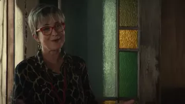 Lunettes rouges portées par Janine Melnitz (Annie Potts) dans SOS Fantômes: Afterlife