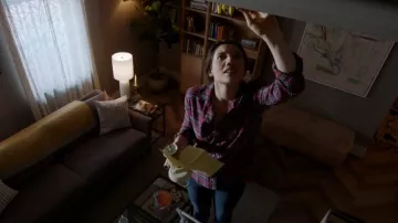 Woolrich Women's Long Sleeve Button-Down worn by Violet Mikami (Hanako Greensmith) as seen in Chicago Fire (S11E18)