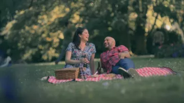 See by Chloe Print­ed Jer­sey Shirt­dress worn by Melissa Gimble (Cecily Strong) as seen in Schmigadoon! (S02E01)