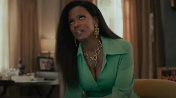 A.W.A.K.E. MODE But­ton-Front Split Sleeve Shirt With Back Self-Tie Belt worn by Vivian Banks (Cassandra Freeman) as seen in Bel-Air (S02E07)