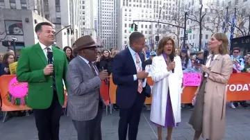 Manteau de tranchée brodé Maje Glorie porté par Savannah Guthrie tel que vu dans Aujourd’hui le 6 avril 2023