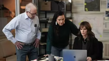 Earrings worn by Rosalind 'Roz' Friendly (Grace Dove) as seen in Alaska Daily (Season 1 Episode 11)