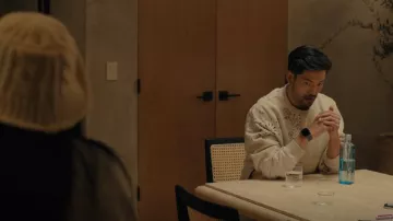 Sudadera Kapital Bandana Bivouac con estampado de paisley usada por George Nakai (Joseph Lee) como se ve en BEEF (S01E01)