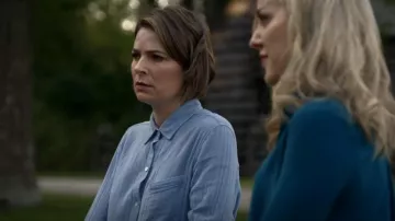 Rails Ellis Camisa de algodón en Egeo usada por Taylor Rentzel (MacKenzie Meehan) como se ve en Bull (S06E06)
