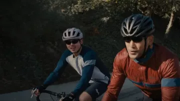 Rapha Brevet In­su­lat­ed Jack­et worn by George Nakai (Joseph Lee) as seen in BEEF (S01E04)