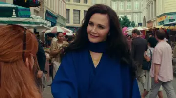 Collar de malla dorada usado por Asteria (Lynda Carter) en la película Wonder Woman de 1984