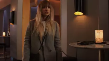 Babaton at Aritzia The New Stedman Coat worn by Cassie Bowden (Kaley Cuoco) as seen in The Flight Attendant (S02E07)