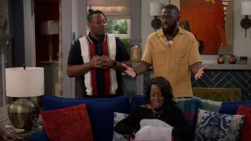 Ben Sherman Icónico Polo a rayas usado por Marty Butler (Marcel Spears) como se ve en The Neighborhood (S05E17)