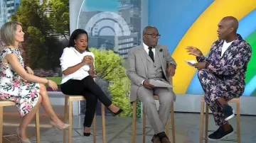 Scotch & Soda Printed Single-Breasted Blazer worn by Chris Witherspoon as seen in Today on April 13, 2023