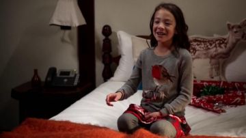 Le sweater Gap de Lily Pritchett-Tucker dans Modern Family