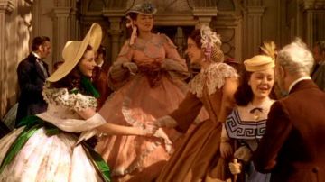 The dress of bbq Scarlett O'hara in gone with the wind