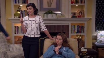 Pants 4 buttons from Mandy Baxter in Last Man Standing