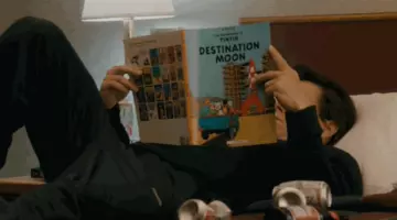 Lente de luna laminada por Mark Wahlberg en Ted